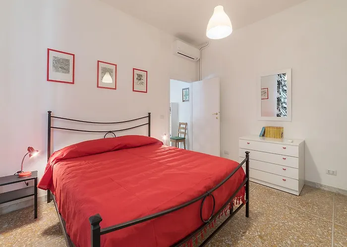 Red & White Vatican